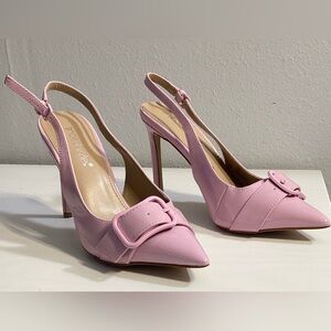 Shoe Dazzle Light Pink Buckle Slingback Heels